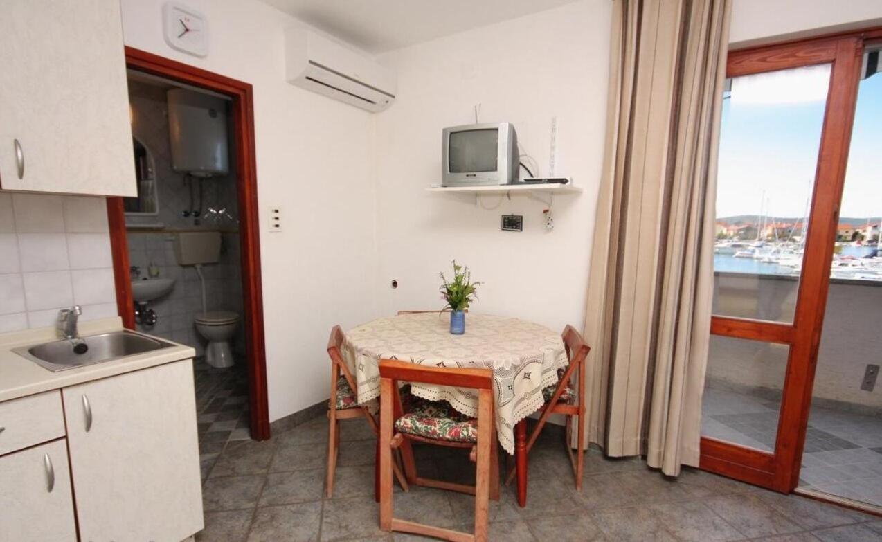 Apartments Ana 비빈제 외부 사진